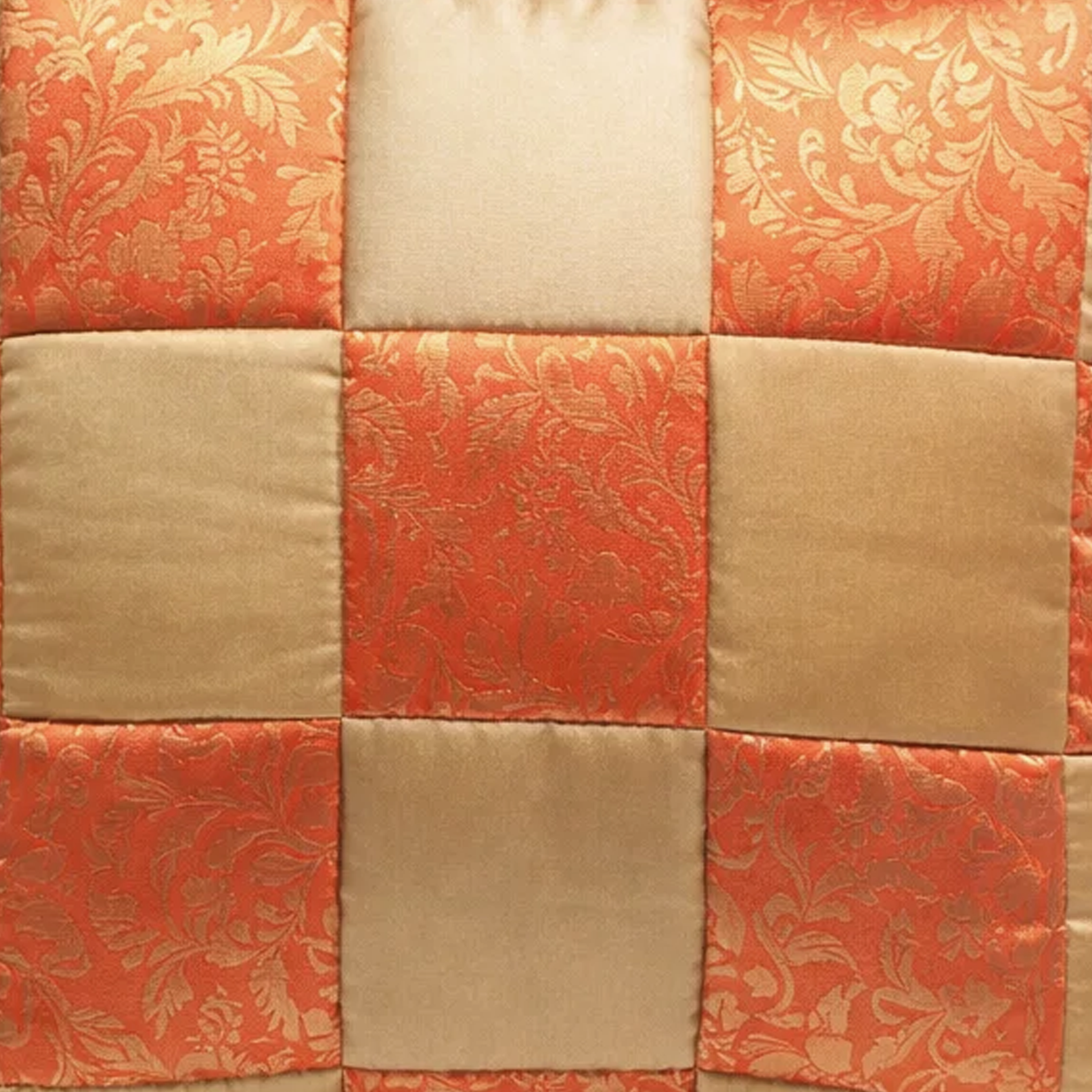 Swarnalankar Check Cushion