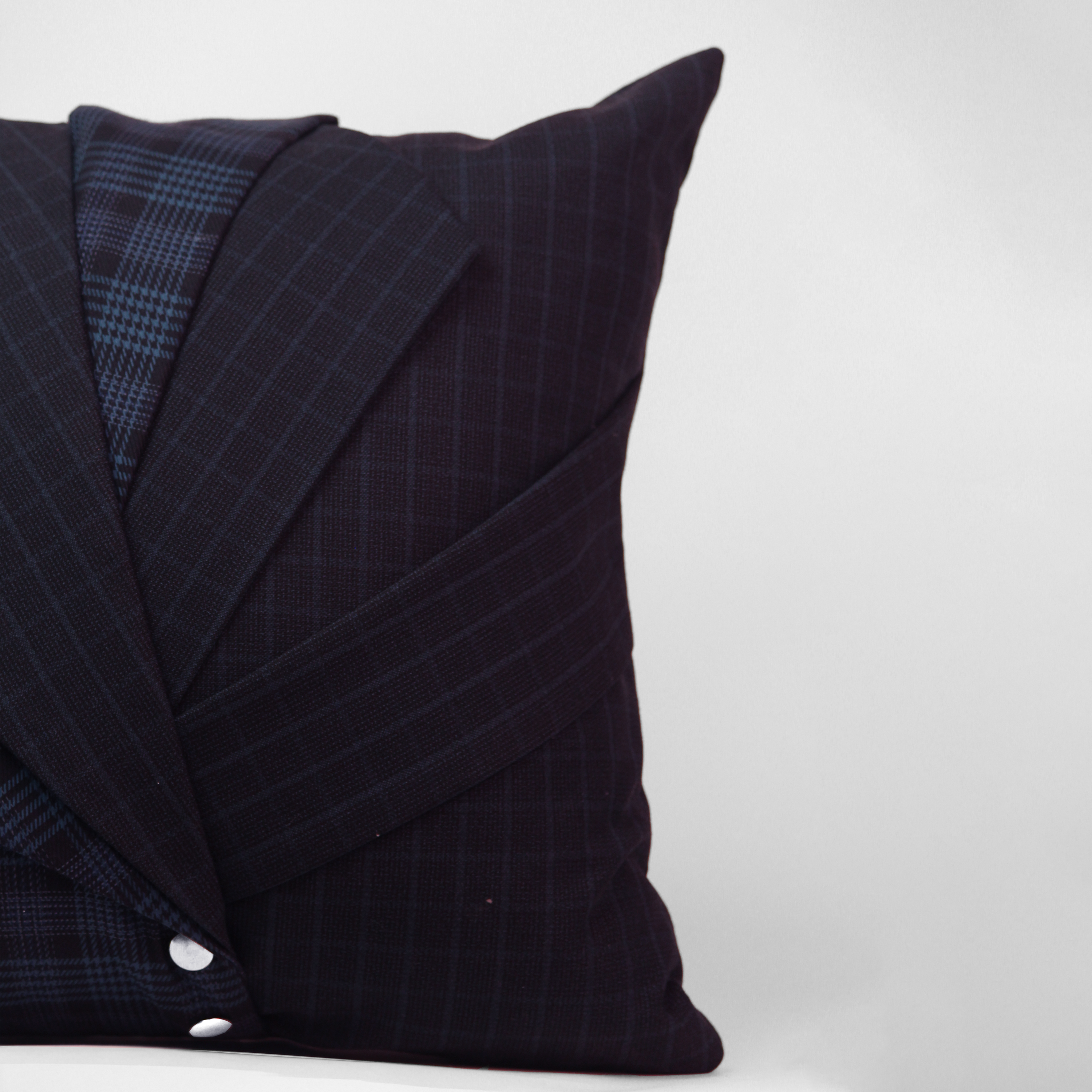 Tailored Plaid Snap Cushion