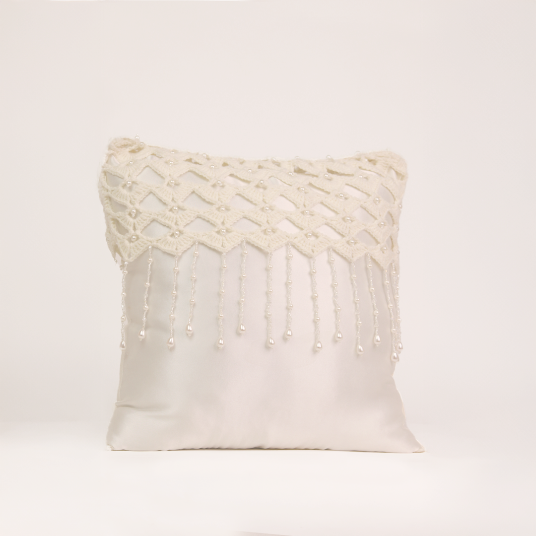 Pearl Crochet Cusion